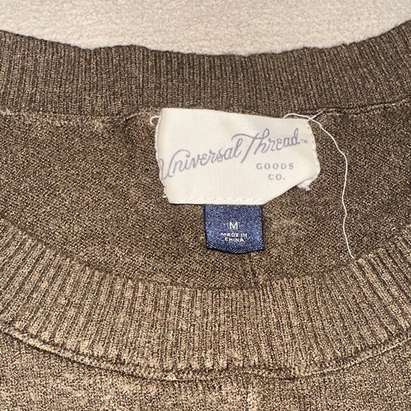 Universal Thread Tan Knit Pullover - Picture 1 of 2